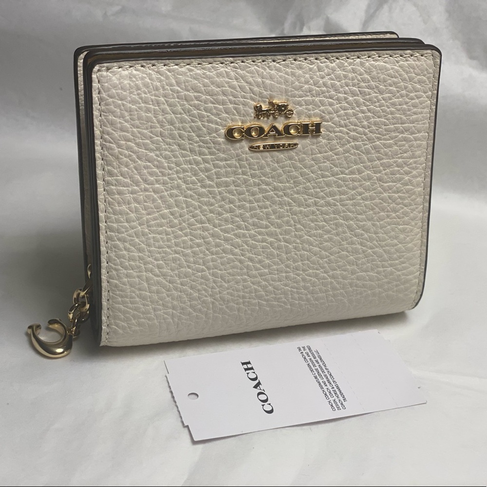 Coach Pebble Leather Snap Chalk Card Wallet